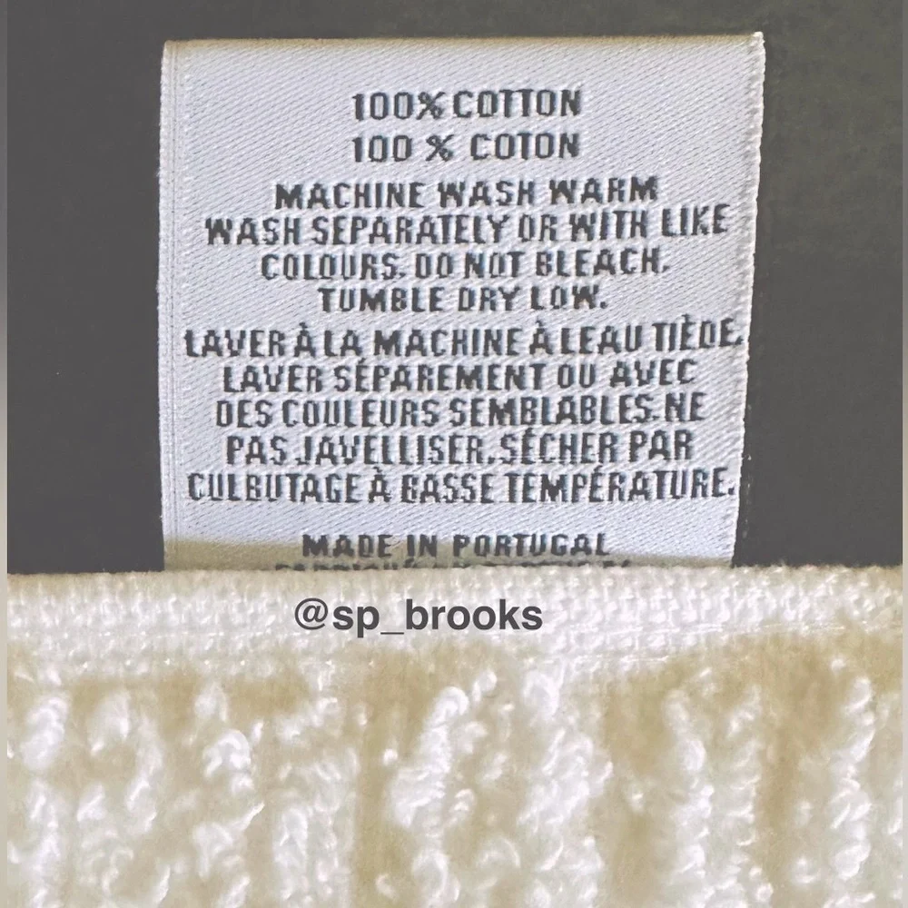 🎁1PC BIANCA Bath Towel - White Boucle Textured Pattern - 100% Cotton